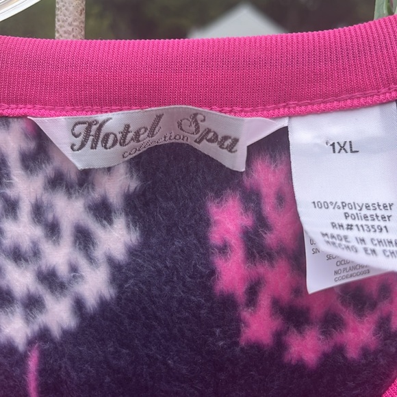 Hotel Spa collection pajama set , NWOT, beautiful pjs, size XL, pink, white&gray - Picture 4 of 4